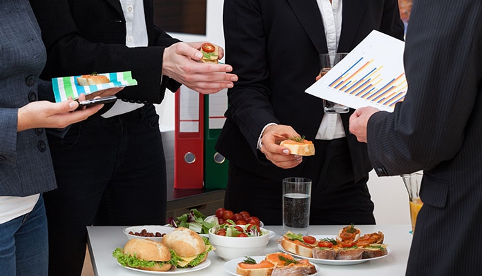 Titres-restaurant : quelles conséquences lorsque la participation patronale est inférieure à 50 % ?